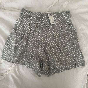 Abercrombie and Fitch polka dot shorts